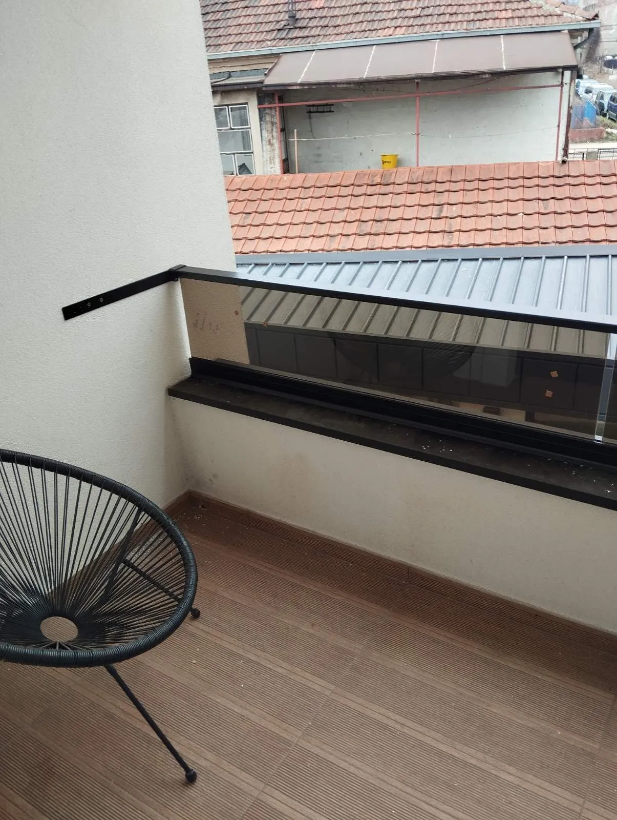Staklene ograde za terase, stepenice i balkone — primer 16